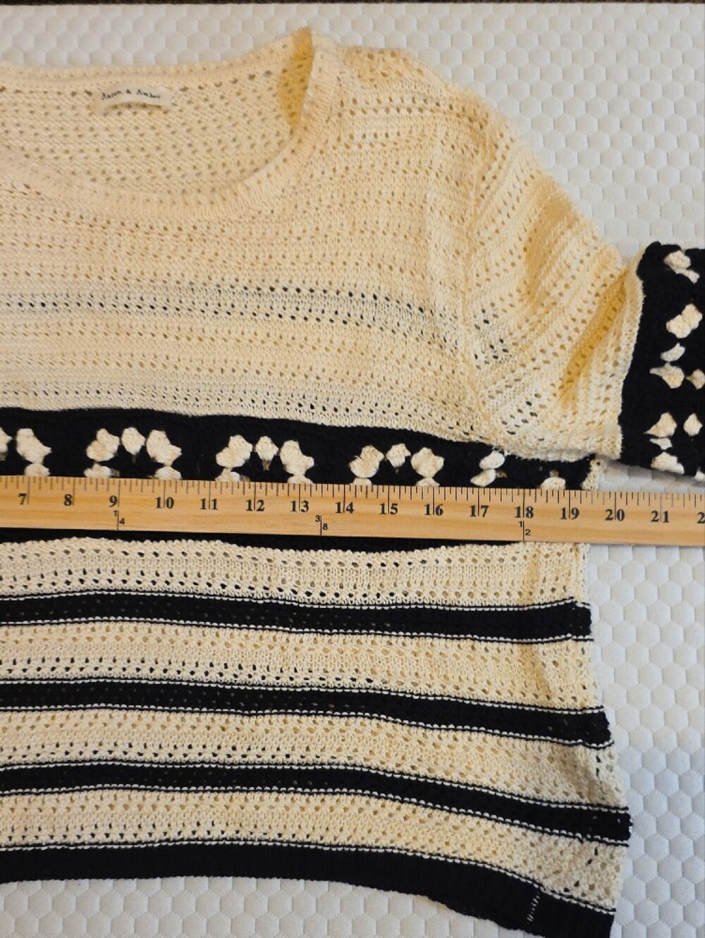 Boho Crochet Granny Square Sweater Cream Black Aaron & Amber Sz L - Picture 5 of 6